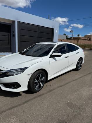 HONDA CIVIC 1.5 16V TURBO GASOLINA TOURING 4P CVT HONDA CIVIC 1.5 16V TURBO GASOLINA TOURING 4P CVT